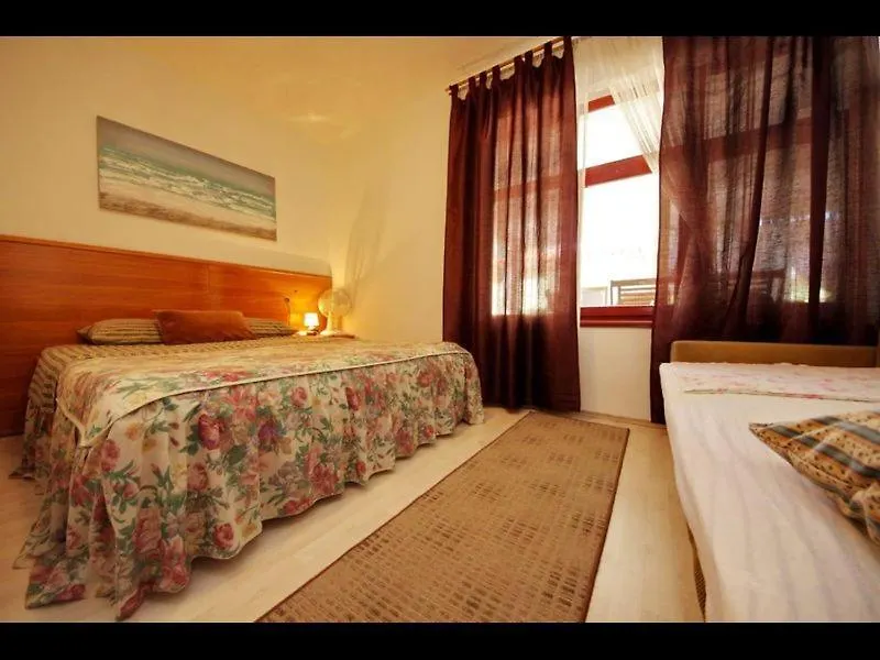Anna Apartments Bibinje